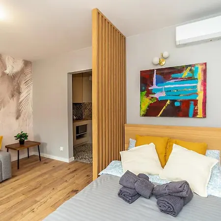 Montary Apartament Apartment Lodz